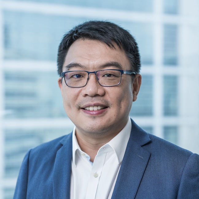 Kevin Lin - Professional headshot photo